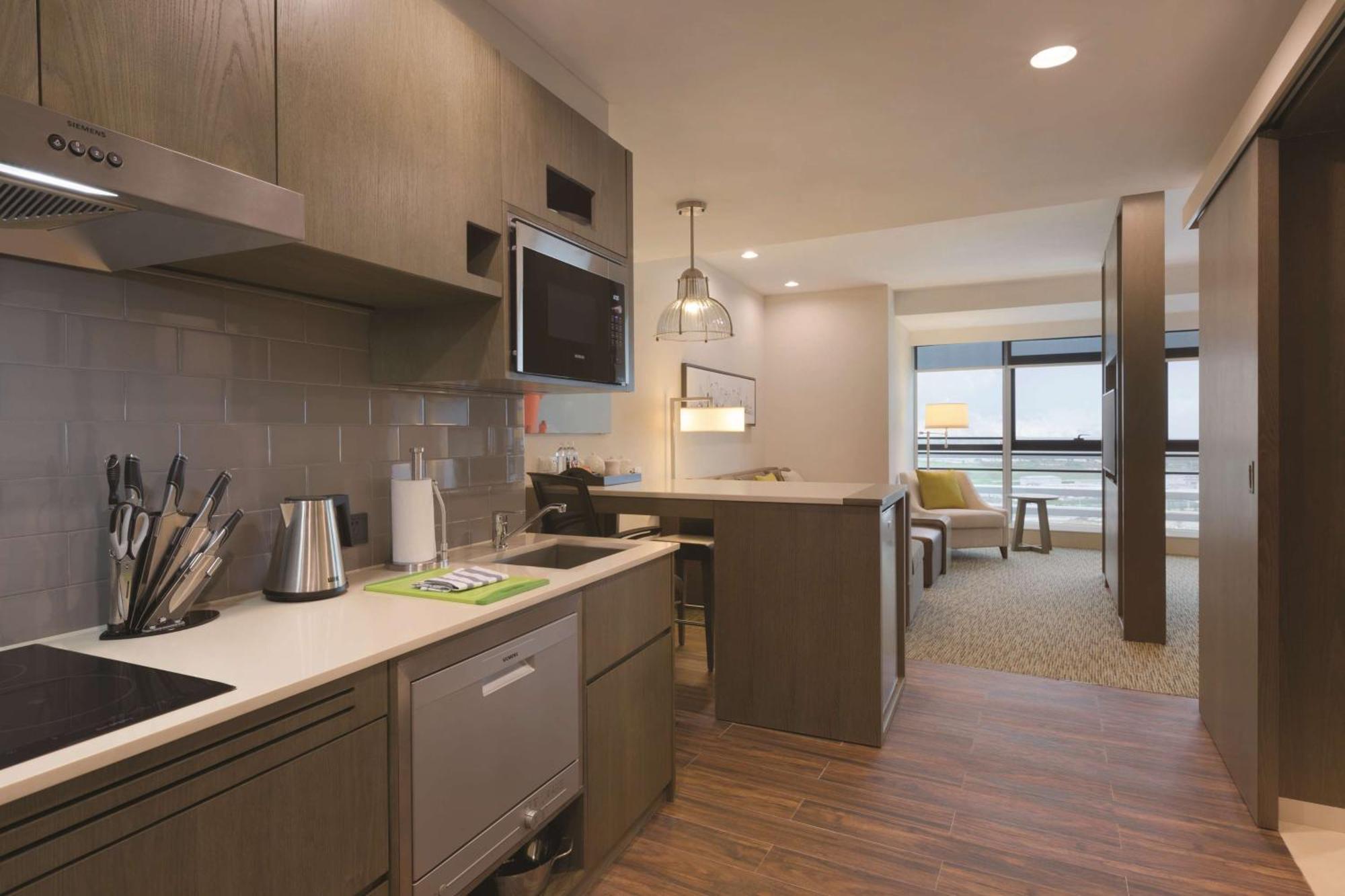 Отель Hyatt House Airport