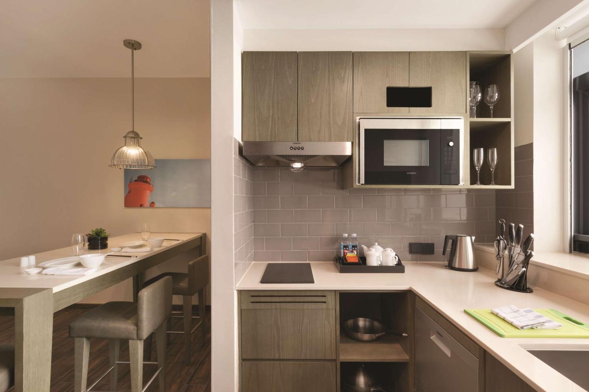 Hyatt House Airport 4* Shenzhen